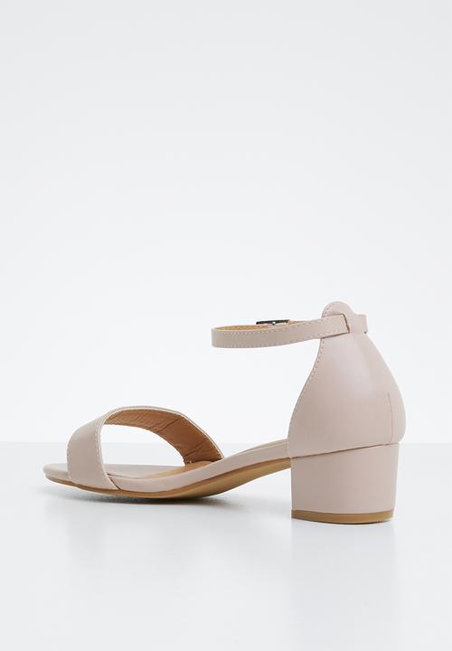 STYLE REPUBLIC - Strappy sandal heels - pink