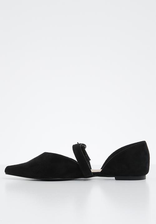 Superbalist - Buckle detail pump - black