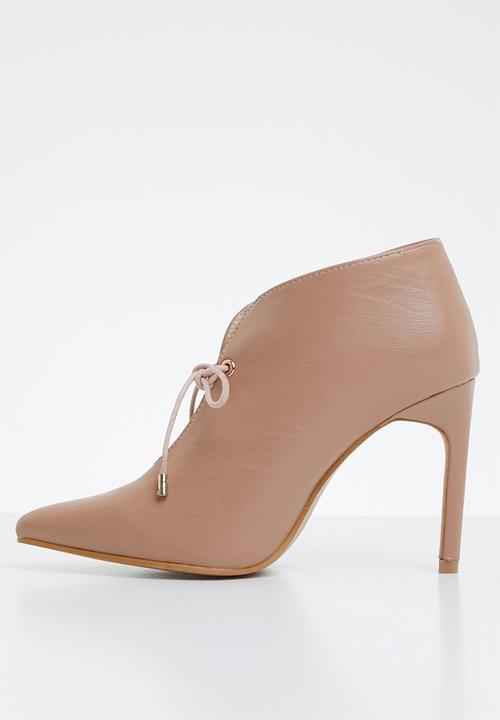 Superbalist - Lara high vamp heel - neutral