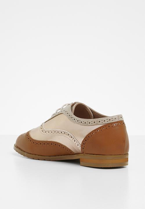 Jada - Lace-up brogue - brown/neutral