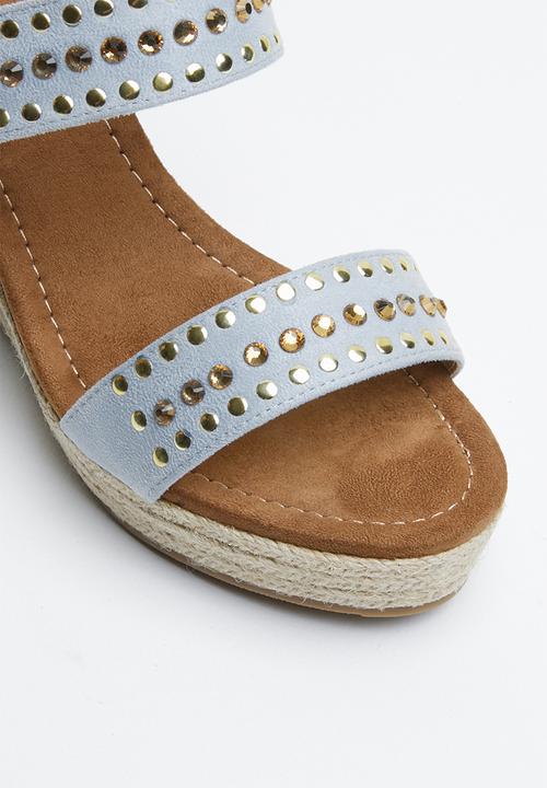 Miss Black - Vinolia wedge - blue