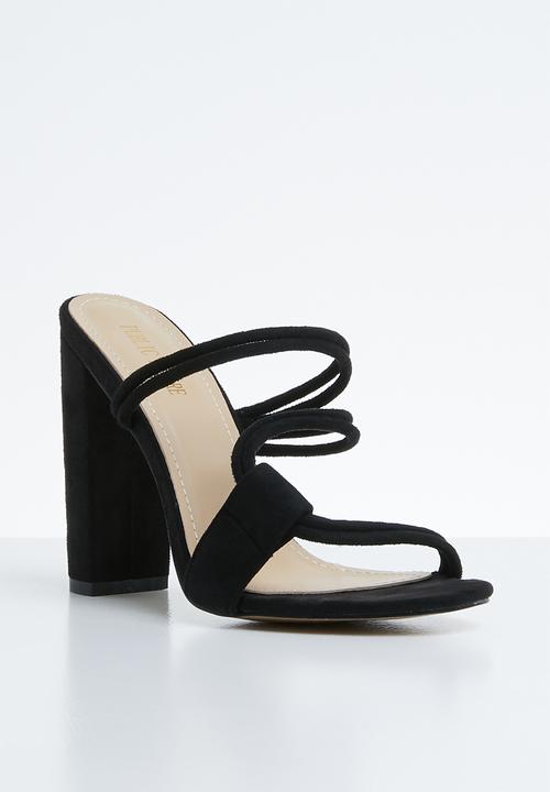 Public Desire - Equate heel - black