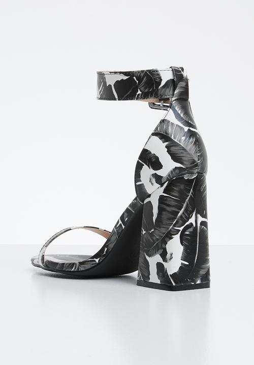 Miss Black - Zera heel - black