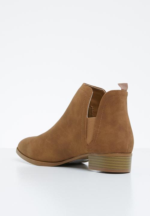 Jada - Slip-on  low heel ankle boots - brown