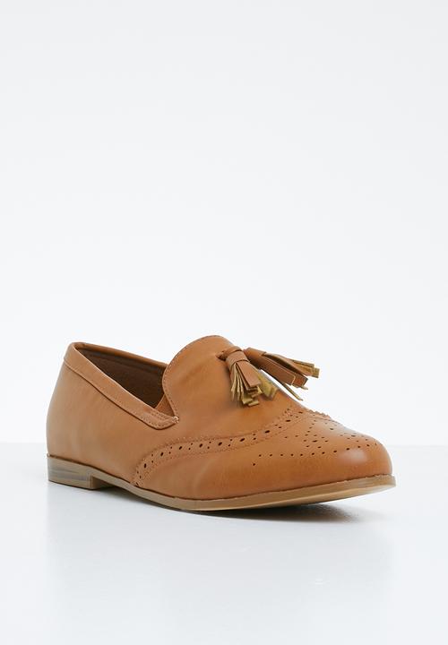 Jada - Tassel combo flat loafer - tan