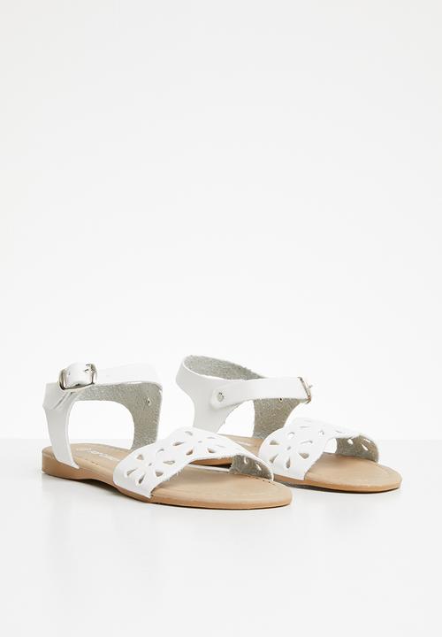 Pop Candy - Buckle detail sandal - white