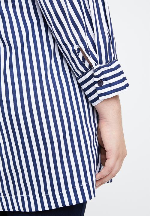 STYLE REPUBLIC PLUS - Wrap stripe blazer - navy & white