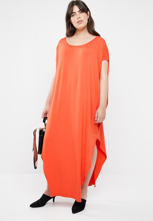 STYLE REPUBLIC PLUS - Maxi dress with side slits - orange
