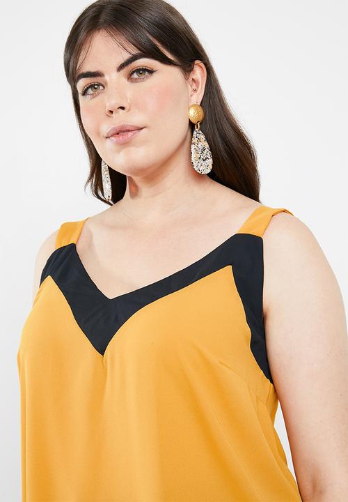 STYLE REPUBLIC PLUS - Contrast cami - yellow & black 