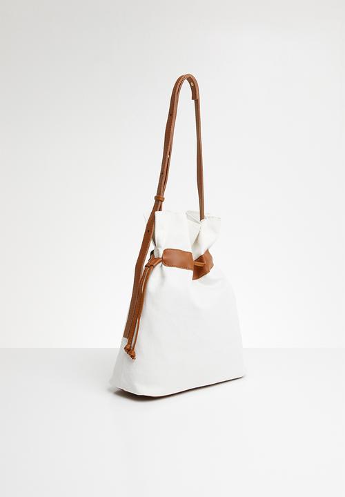Superbalist - Willow sling bag - cream & tan