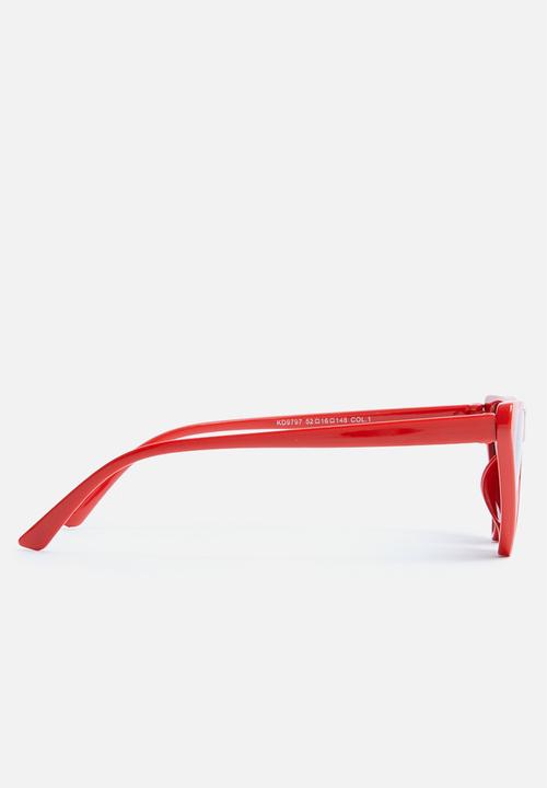 Superbalist - Meldoy cat eye sunglasses - red