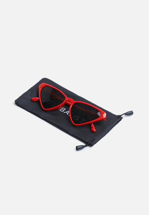 Superbalist - Meldoy cat eye sunglasses - red