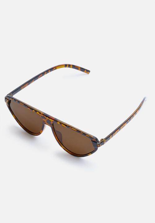 Superbalist - Asha flat bar sunglasses - brown