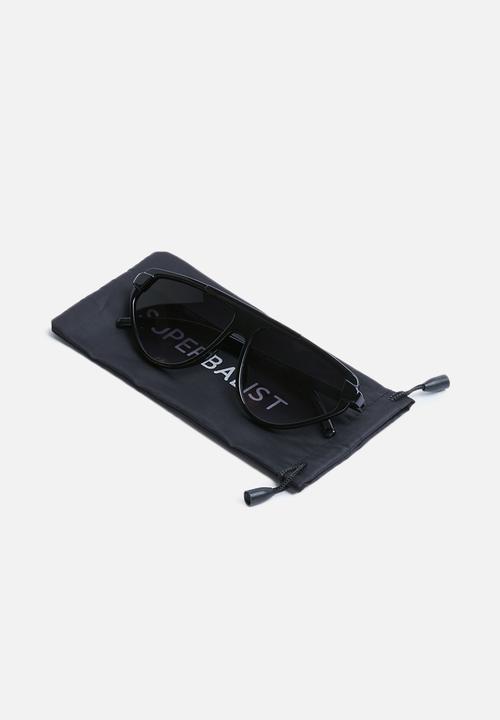 Superbalist - Asha flat bar sunglasses - black & purple