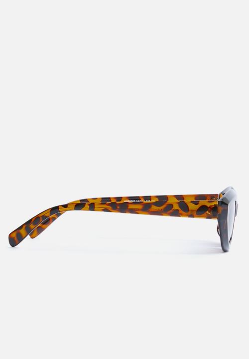 Superbalist - Aja retro sunglasses - brown 