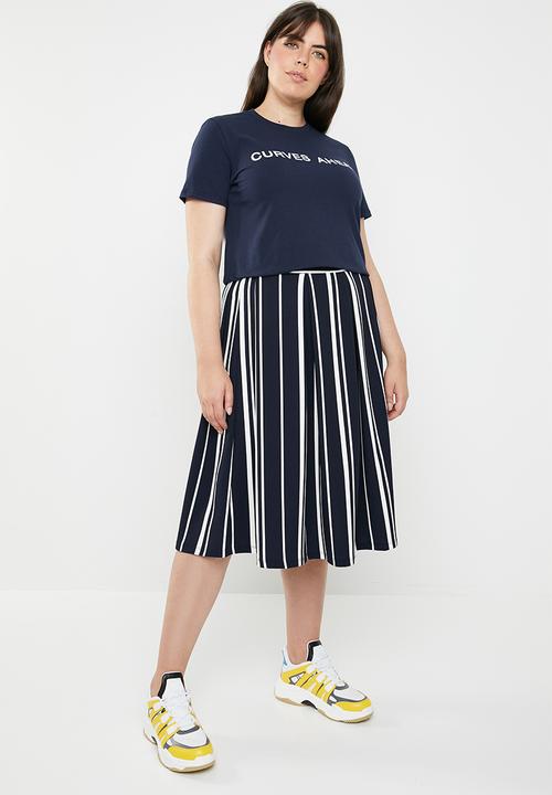 STYLE REPUBLIC PLUS - Curves ahead T-shirt - navy