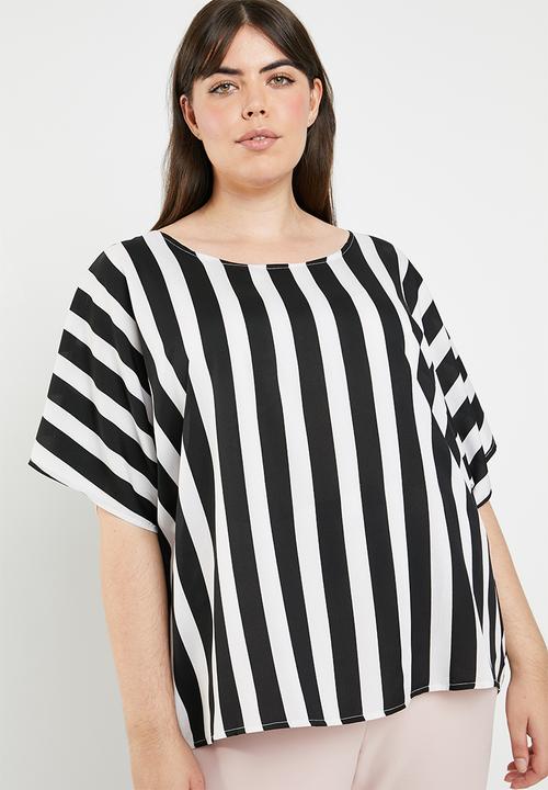 STYLE REPUBLIC PLUS - Basic boxy stripe blouse - black & white 