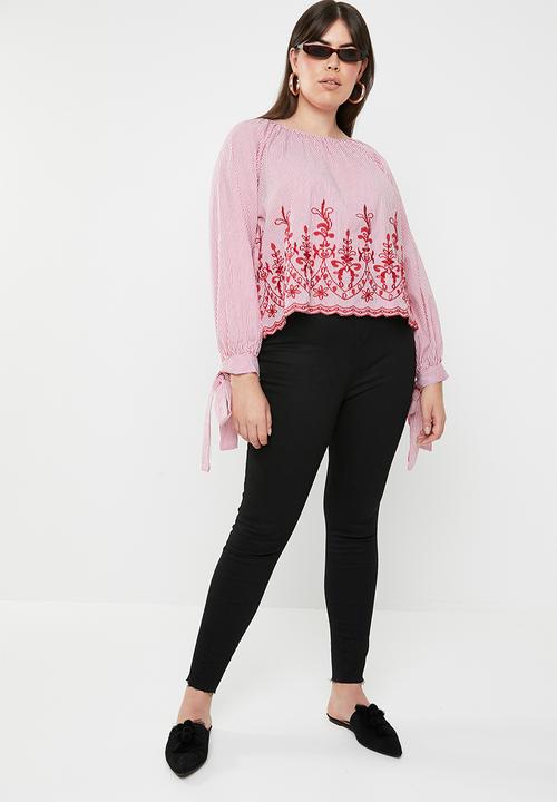STYLE REPUBLIC PLUS - Tie sleeve embroidered stripe blouse - red & white
