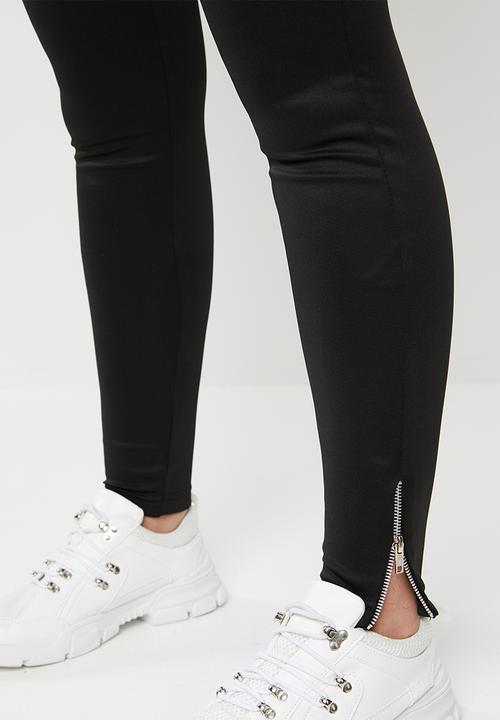 STYLE REPUBLIC PLUS - Zip leggings - black