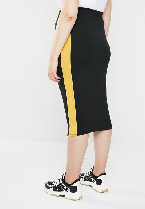 STYLE REPUBLIC PLUS - Racing stripe figure hugging skirt - black