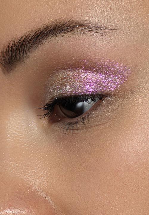 Stila - Little white lies liquid eye shadow - pink wink wink