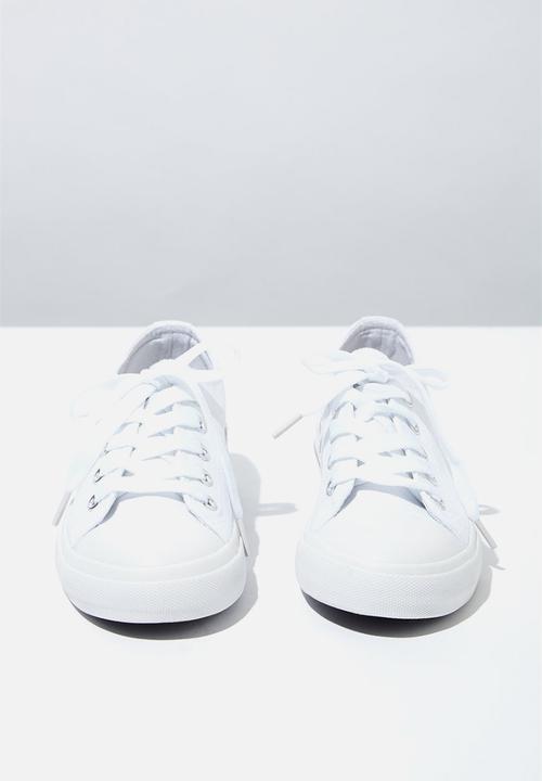 Cotton On - Classic trainer lace up - white