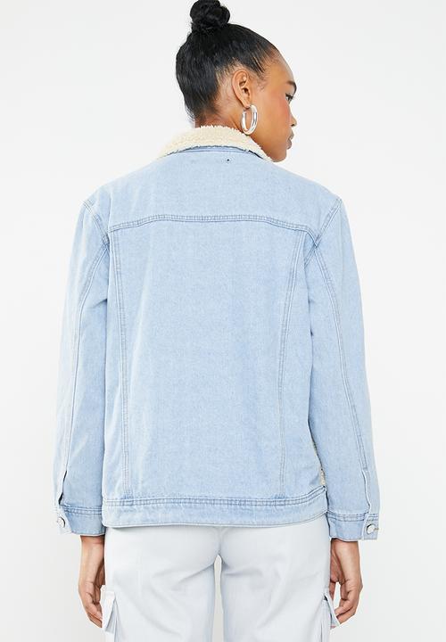 Missguided - Oversized borg body denim jacket - blue