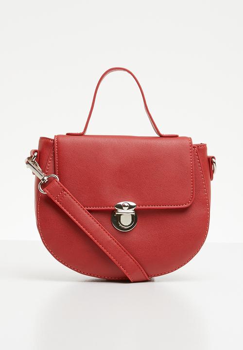 Superbalist - Structured round crossbody - red