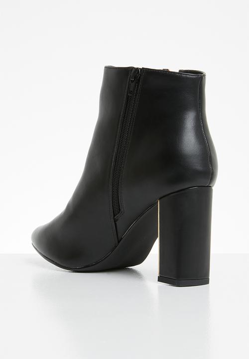 Miss Black - Milla boot - black