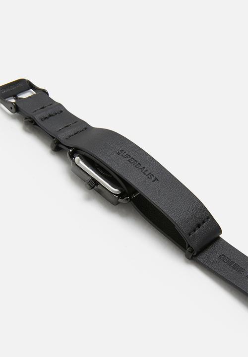 Superbalist - Square face leather watch - black