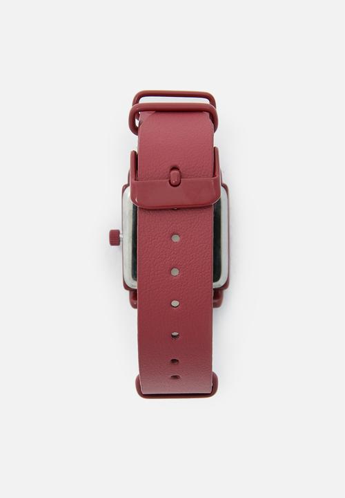 Superbalist - Square face leather watch - red