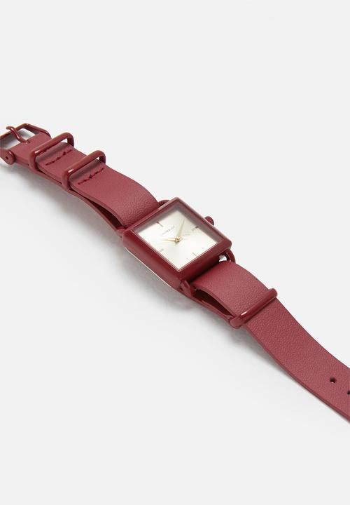 Superbalist - Square face leather watch - red