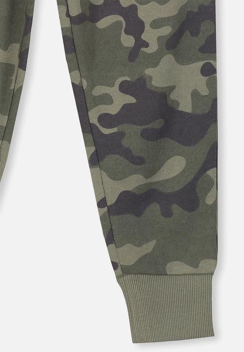 Cotton On - Leo trackpant - green 