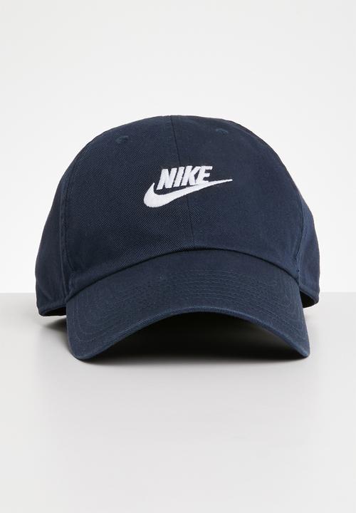 navy blue cap nike
