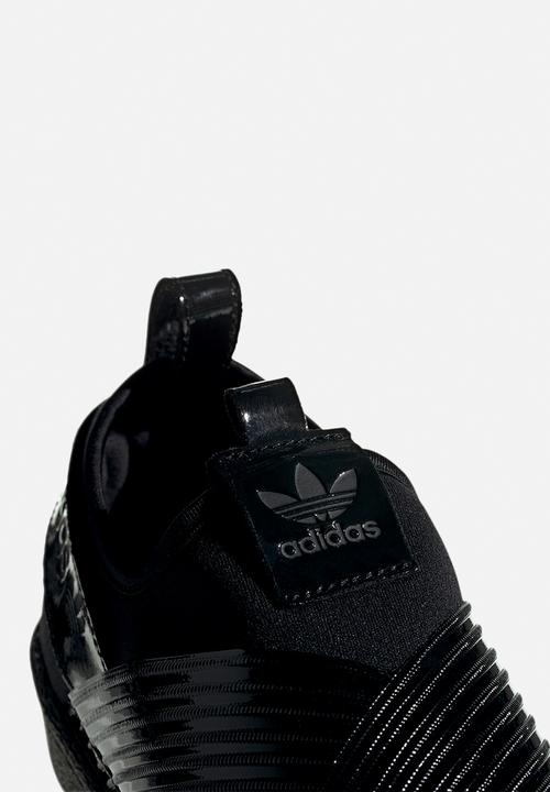 adidas Originals - Superstar Slip On W - black/collegiate purple