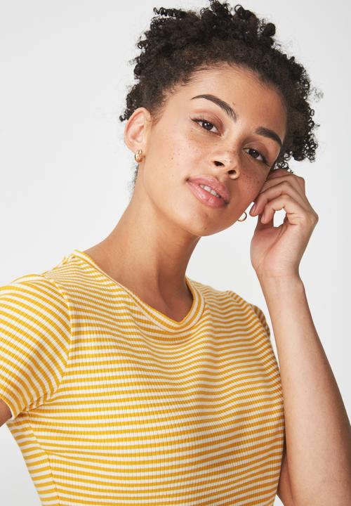 Cotton On - The baby tee - yellow & white 