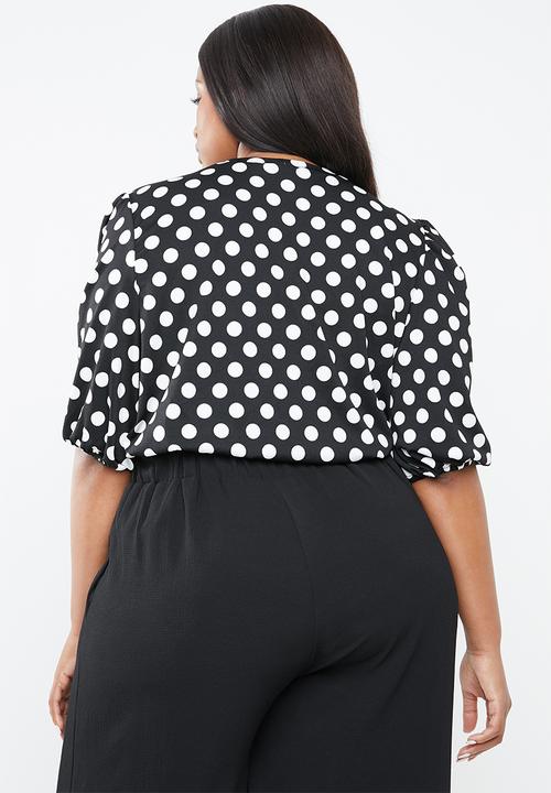 STYLE REPUBLIC PLUS - Volume sleeve blouse polka dot - black & white 