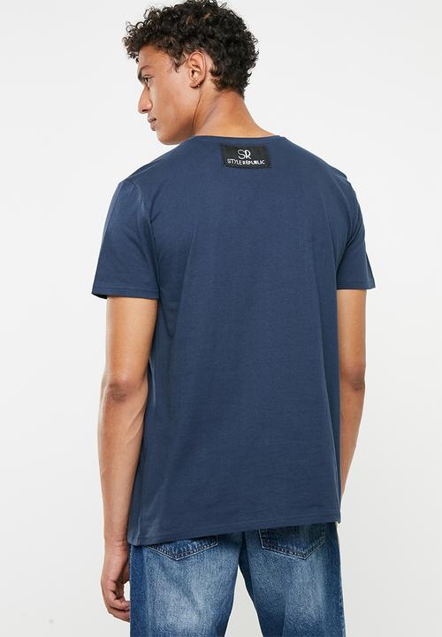 STYLE REPUBLIC - Pia printed tee with chest pocket - navy