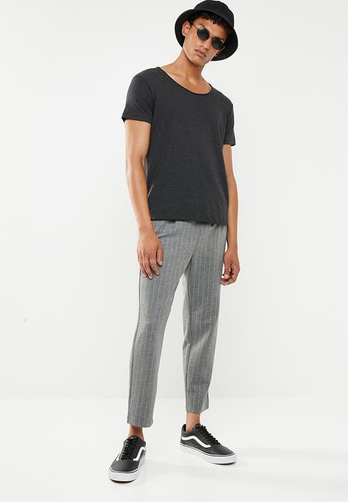 STYLE REPUBLIC - Casual T-shirt - charcoal