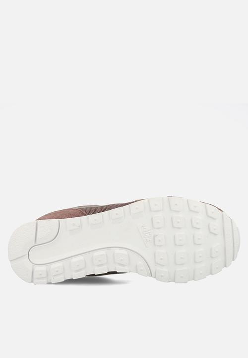 Nike - MD Runner 2 - plum eclipse/pumice-white