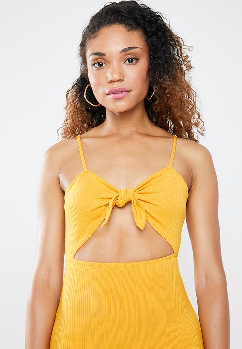 Forever21 - Bodycon dress with cutout - yellow 