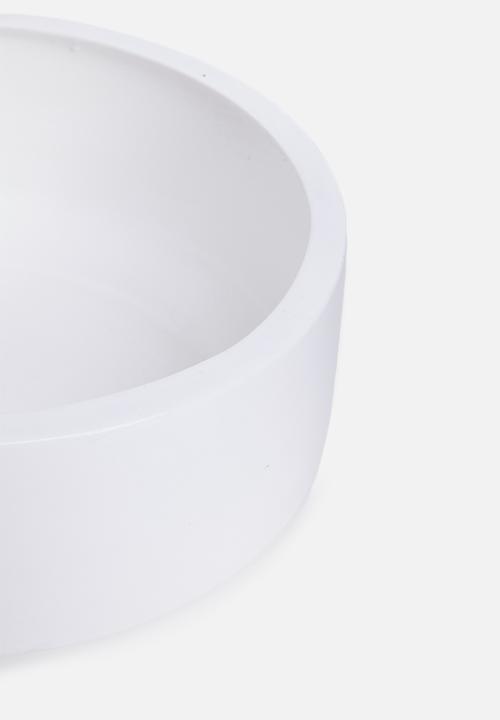 Grey Gardens - Latvia planter medium - white