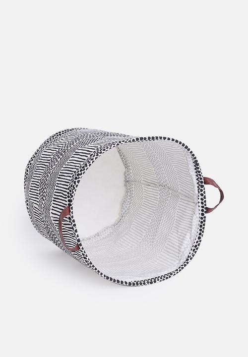 Sixth Floor - Dizzy laundry basket - black/white