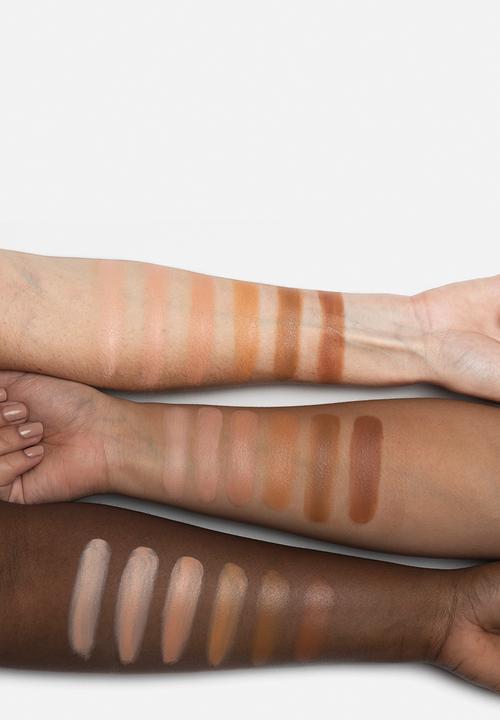 Benefit Cosmetics - Boi-ing brightening concealer - 03
