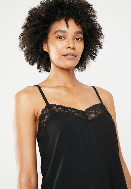 Superbalist - Sleep cami & shorts set - black