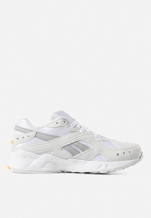 Reebok Classic - Aztrek - white/true grey/gold