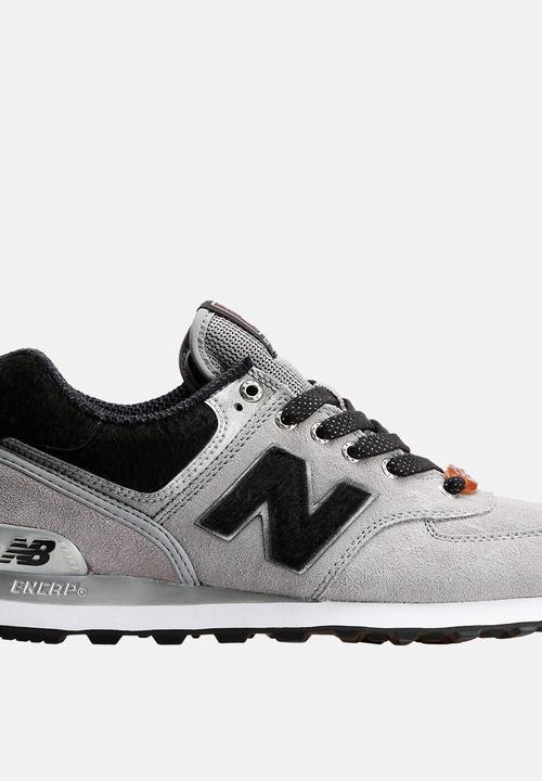 new balance year of the horse
