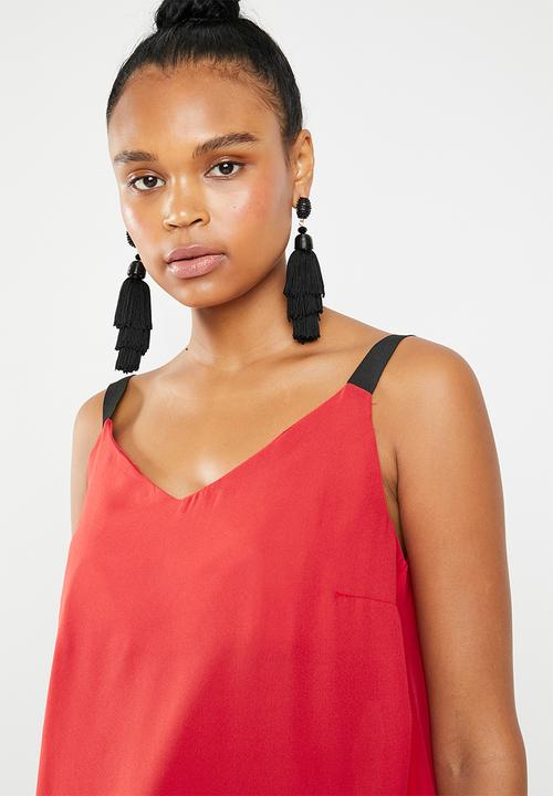 STYLE REPUBLIC - Contrast strap cami - red