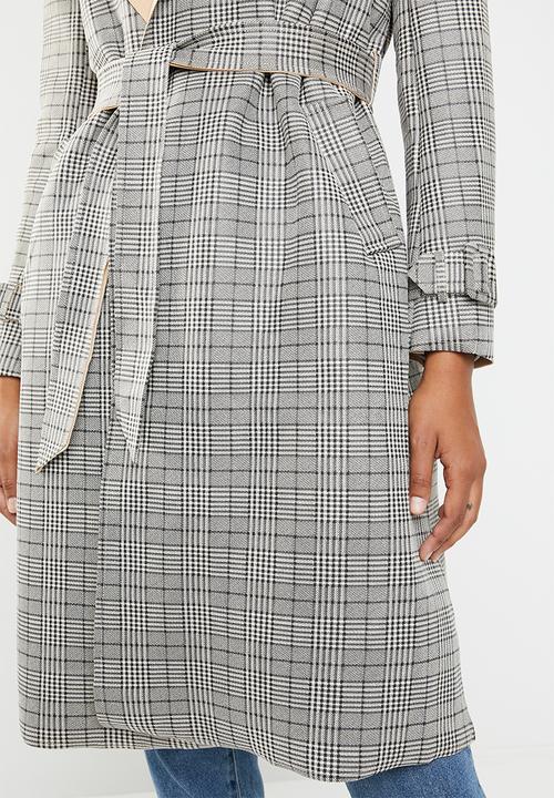 dailyfriday - Check coat - neutral & black