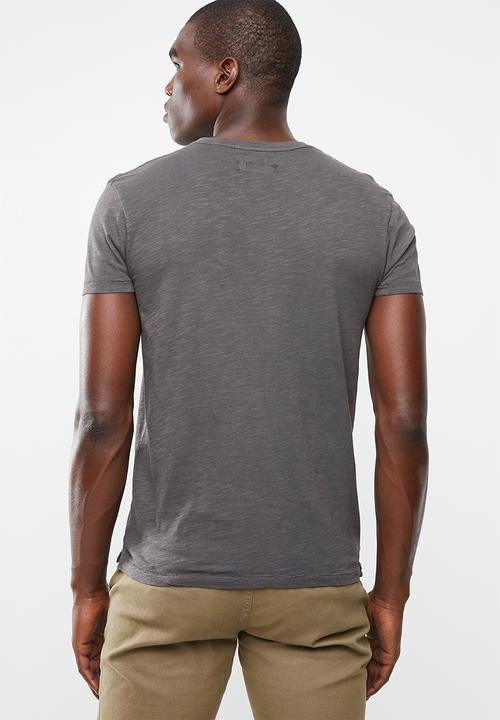 STYLE REPUBLIC - Soft pocket tee - grey